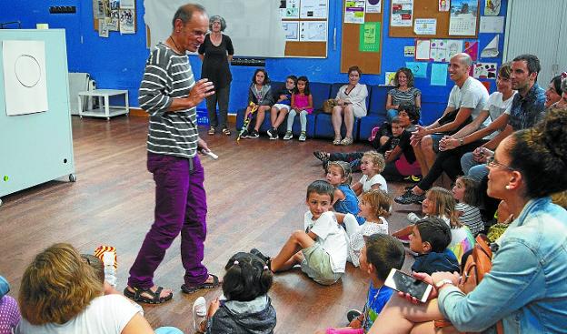 «¿Volveremos a la tarde, ama?»