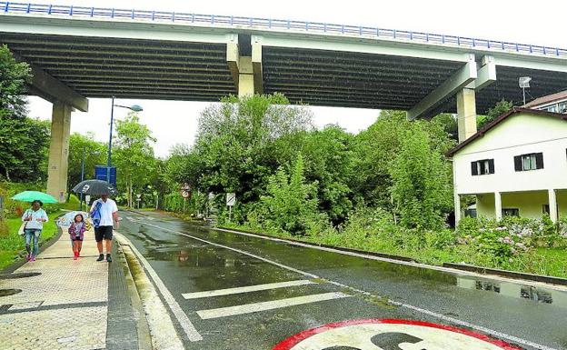 Técnicos revisan cada año la seguridad de un centenar de viaductos en Gipuzkoa