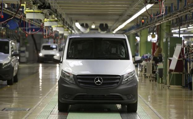 Mercedes acelera los trabajos para fabricar en Vitoria las primeras 400 Vito eléctricas