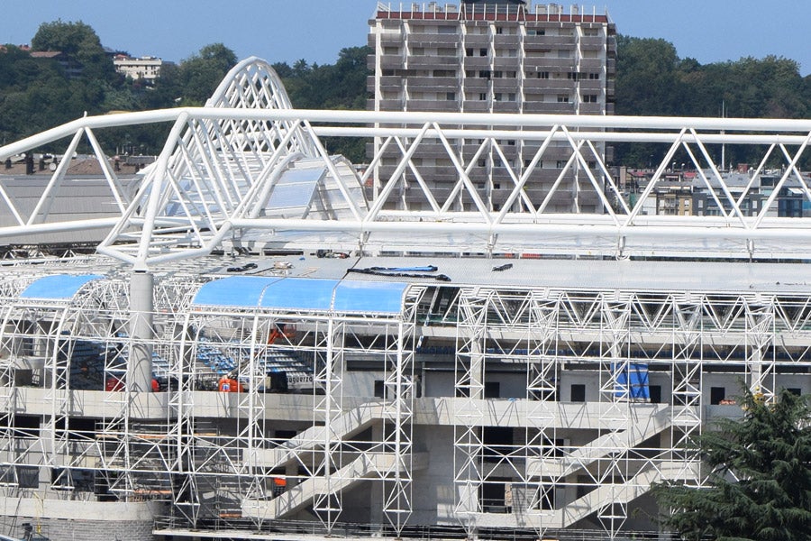 Avanzan las obras en el estadio de Anoeta
