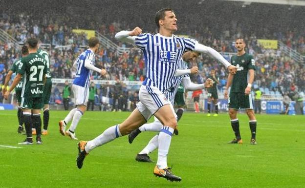 Llorente será operado hoy en Madrid de la fractura de peroné izquierdo