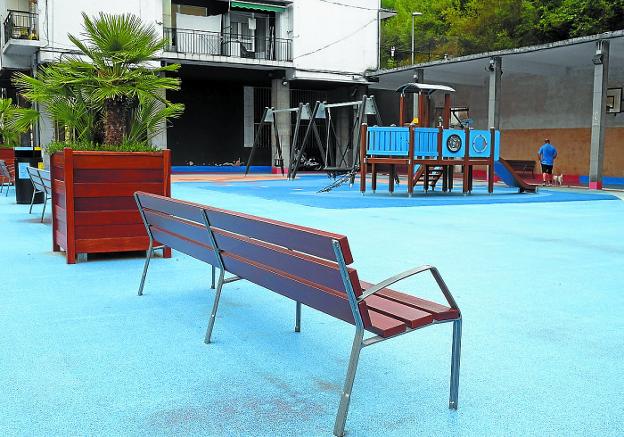 50.000 euros para bancos nuevos