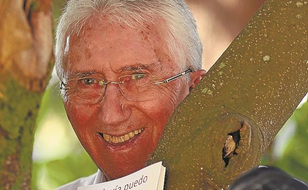 «Perdona párkinson, me había olvidado de que estabas conmigo»