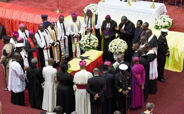 Ghana brinda su último adiós a Kofi Annan en un emotivo funeral de Estado