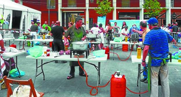 Los barrios se van de fiesta