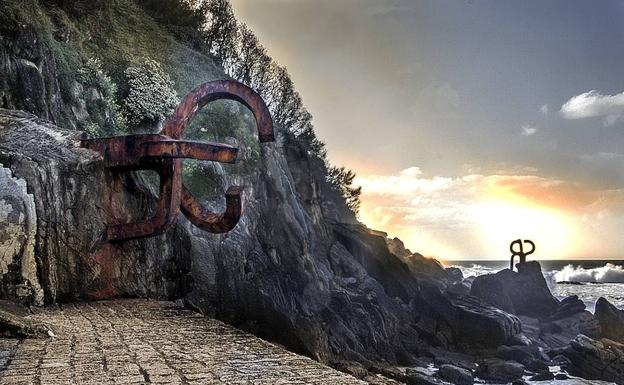 San Sebastián inicia el camino para que el Peine del Viento sea Patrimonio de la Humanidad
