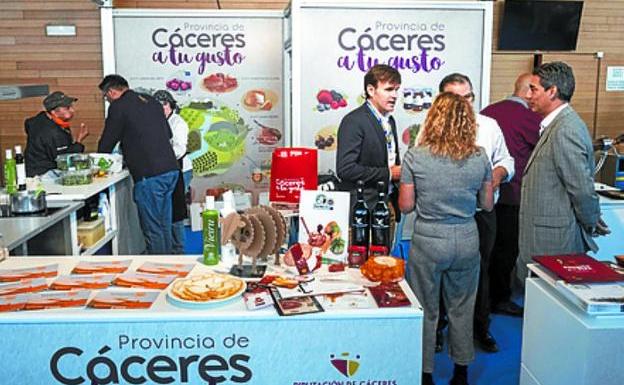 Cáceres expone sus mejores productos