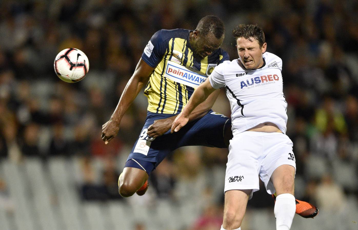 Usain Bolt ya saborea el gol