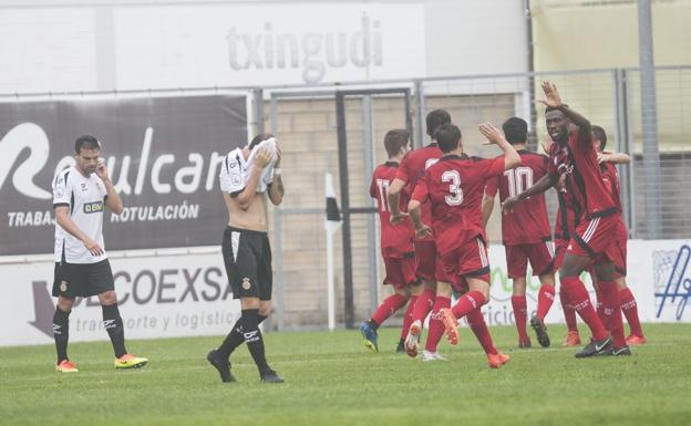 El Real Unión se enreda entre la niebla