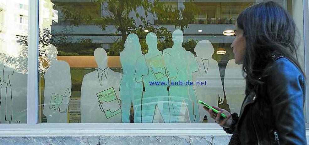 La ocupación entre las mujeres supera ya en Euskadi a la del periodo previo a la crisis