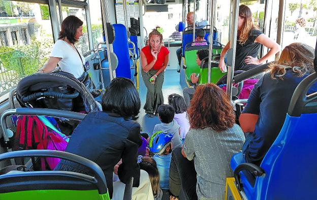 La lagartija de Urgull, en las marquesinas