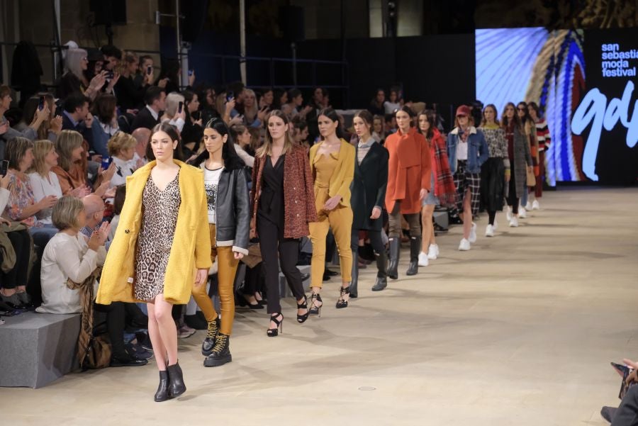 Desfile multimarcas guipuzcoanas