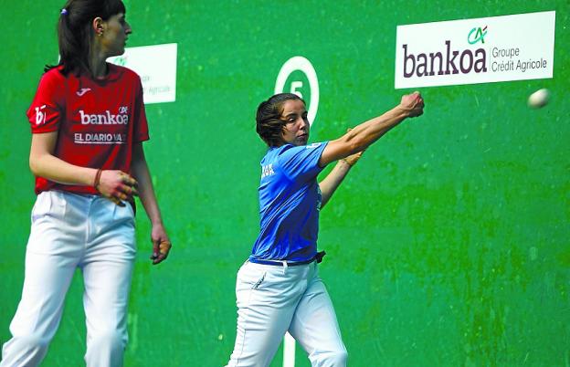 Mandan Salaberria y las derechas de Elizegi y Arrizabalaga