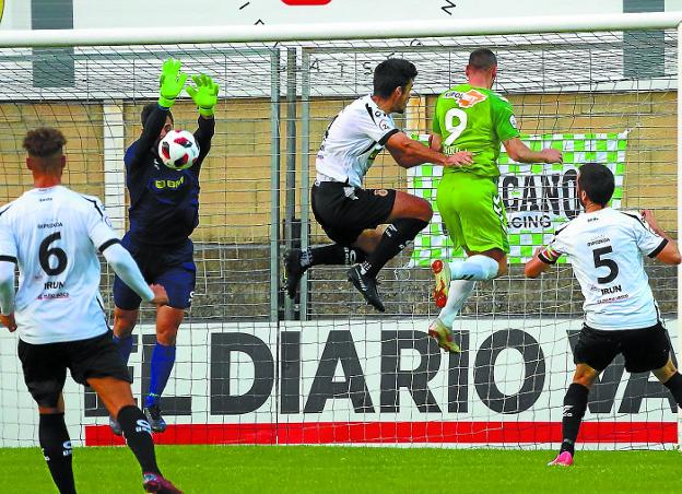 Dura derrota del Real Unión ante un Racing arrollador