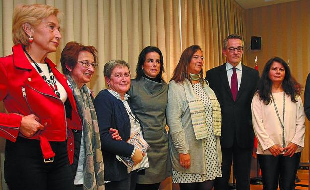 «Aquí ha habido víctimas, pero también asesinos y cómplices»