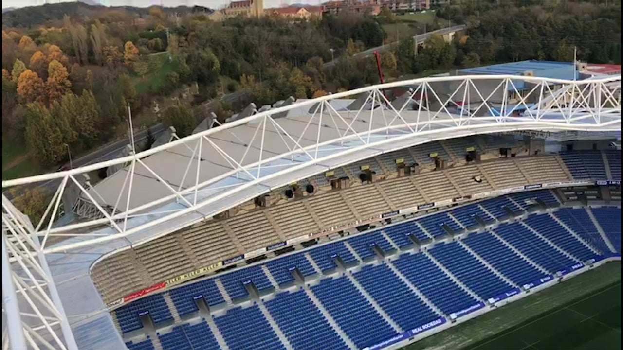 Anoeta, con nombre y sin policarbonato