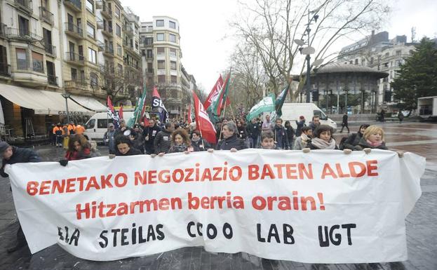 La falta de acuerdo entre patronal y sindicatos aboca a la red concertada a cuatro días de huelga