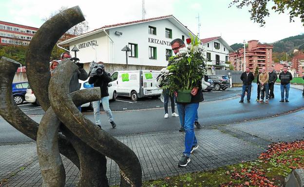 Erne exige más medios para esclarecer el asesinato de dos ertzainas por ETA en Beasain
