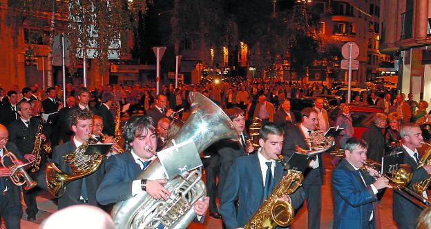 Santa Cecilia, nocturna y callejera
