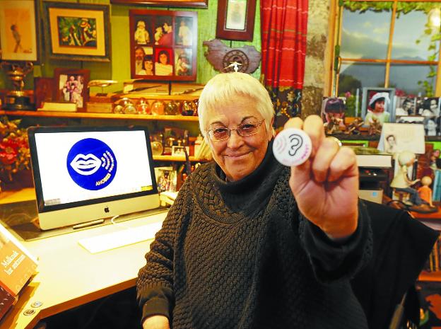 Toti Martínez de Lezea: «Los euskaldun zahar tienen ahora más paciencia con nosotros, los euskaldun berri»