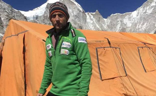 Alex Txikon, a por la primera ascensión invernal al K2