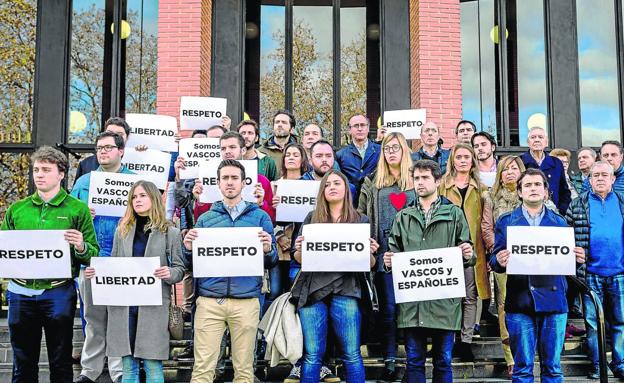 El PP vasco denuncia a la UPV por «amparar» a los agresores del estudiante apaleado