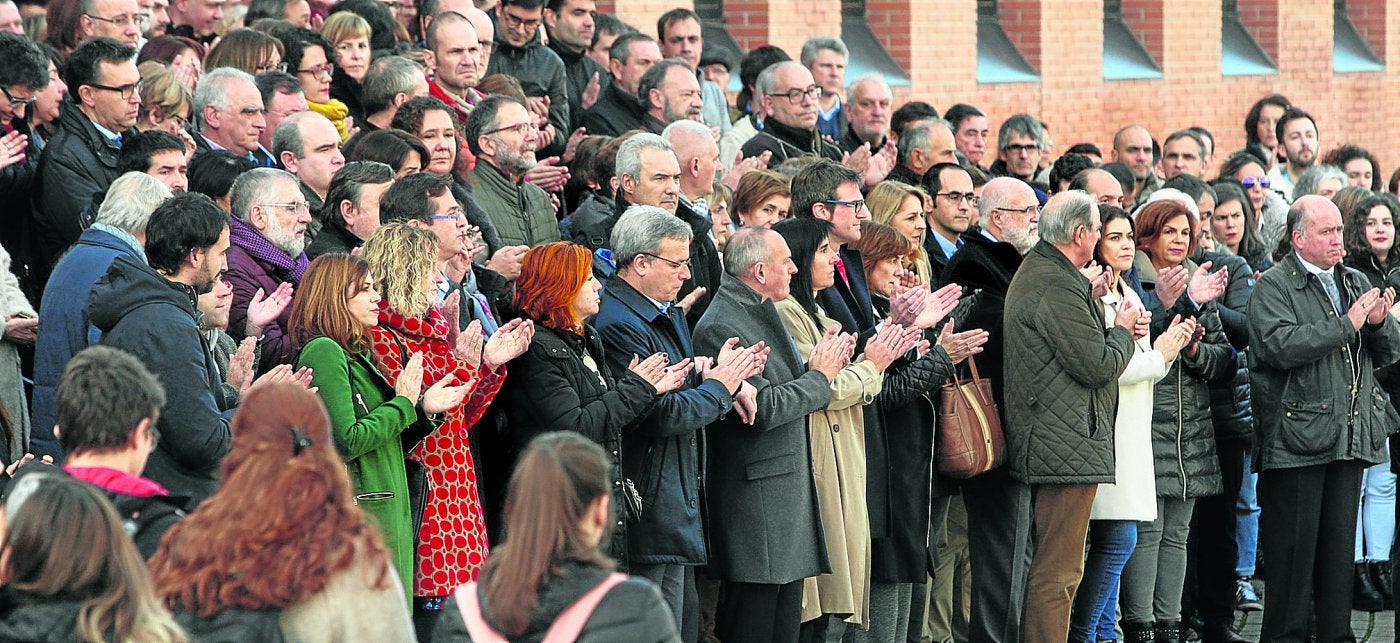 «Hemos vuelto al pasado»