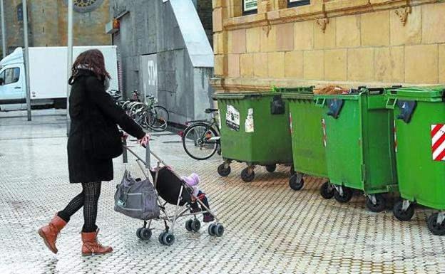 «Me superó la situación y la tiré al contenedor»