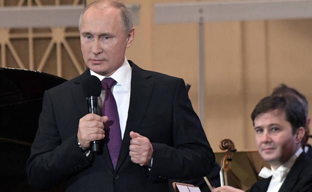 A Putin no le gusta el rap pero quiere controlarlo para que no pervierta a la juventud