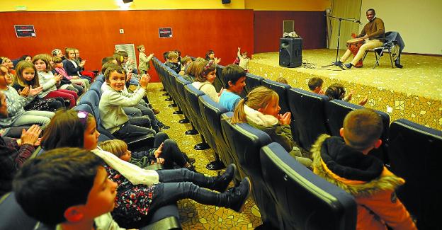 Unidos por un lenguaje universal