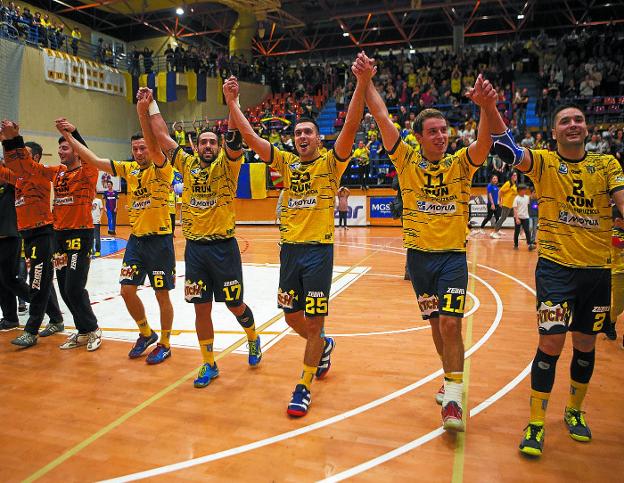 El Bidasoa se paga otra ronda