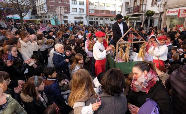 Olentzero visita Eibar