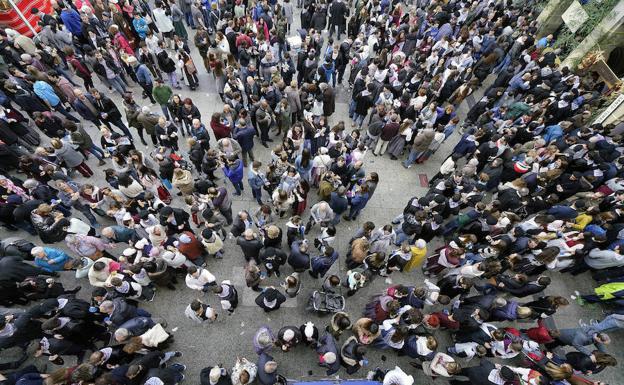 Denuncian un ataque sexista a una menor el día de Santo Tomás en San Sebastián