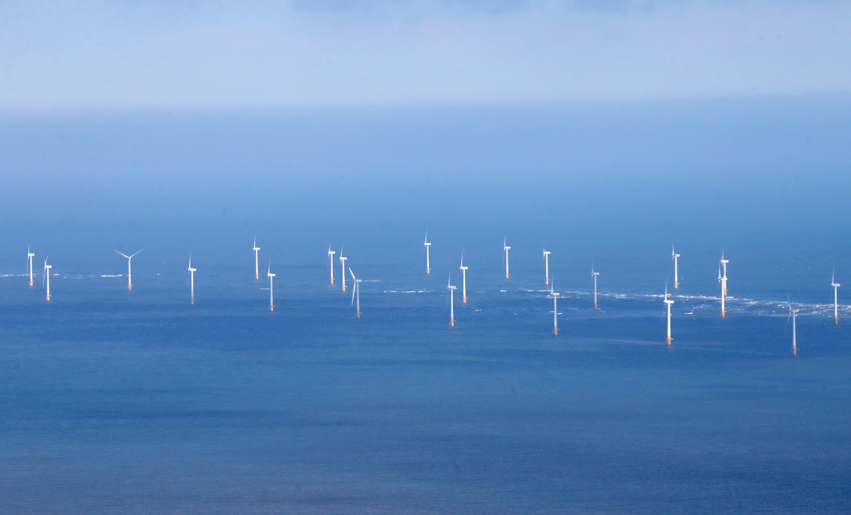 La caída de la libra penaliza con 23 millones a Iberdrola en la venta parcial de Scottish