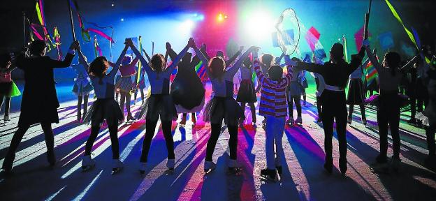 Sesión de 'Mary Poppins on ice' solidaria