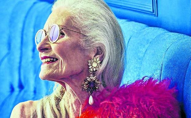 Espléndida a los 90