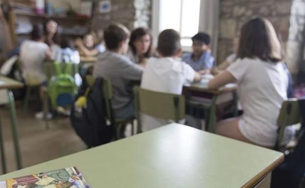 ELA critica que no se cubren desde el primer día las bajas de docentes en la red pública