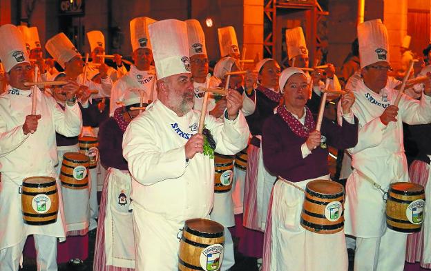 Bodas de oro de la tamborrada de Sansustene