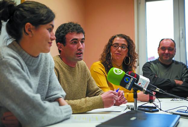 Loidi Beka. Maialen Oiartzun, Unai Oiartzun, Mónica Martínez eta Iban Eguzkitza.
/F. DE LA HERA