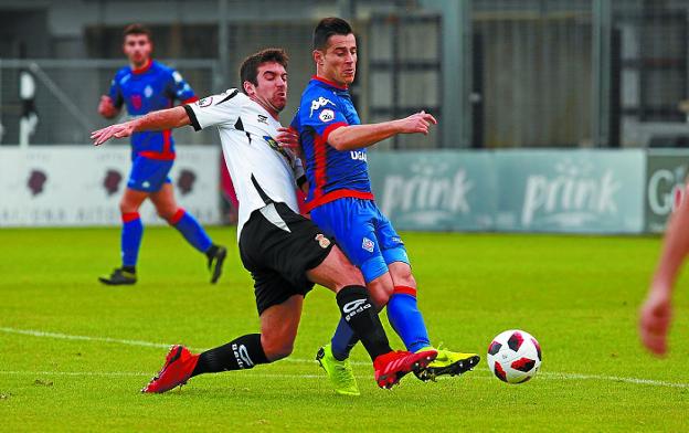 El Real Unión sigue buscando una buena racha que le deje respirar