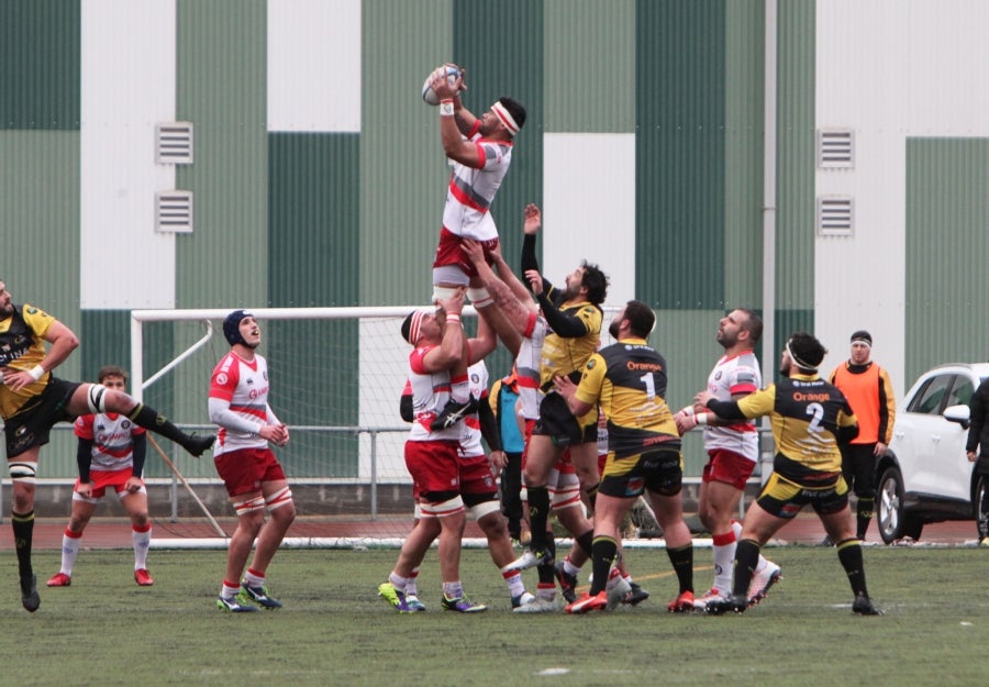 Ampo Ordizia frente al Aparejadores