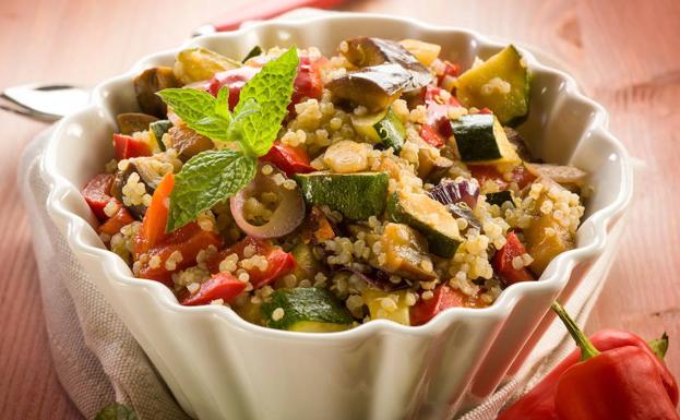 Beneficios de la quinoa: un pseudocereal rico en proteínas y aminoácidos