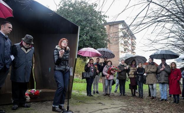 «¿El fin justificó los medios? Otegi solo tiene que responder 'sí' o 'no'»