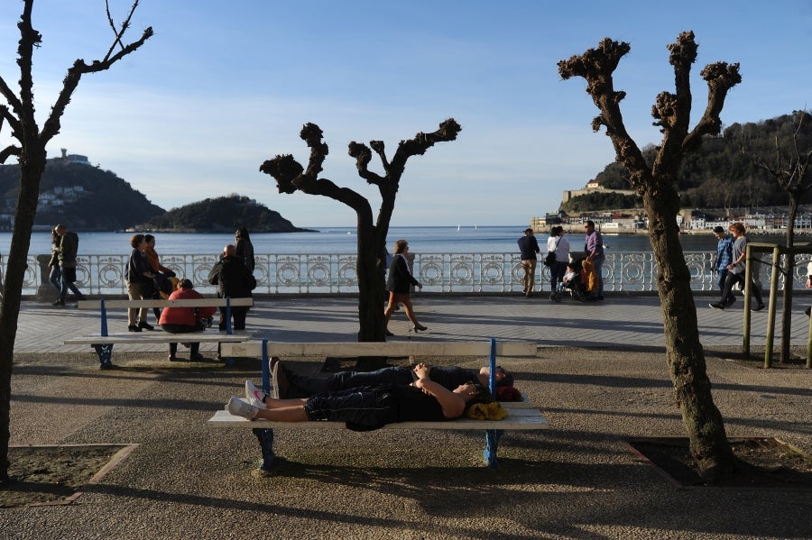 El buen tiempo se asienta en Donostia