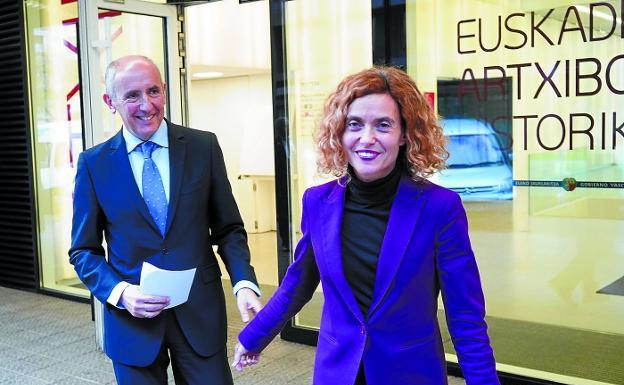 El Gobierno central traslada al vasco su intención de cerrar siete traspasos antes de las elecciones