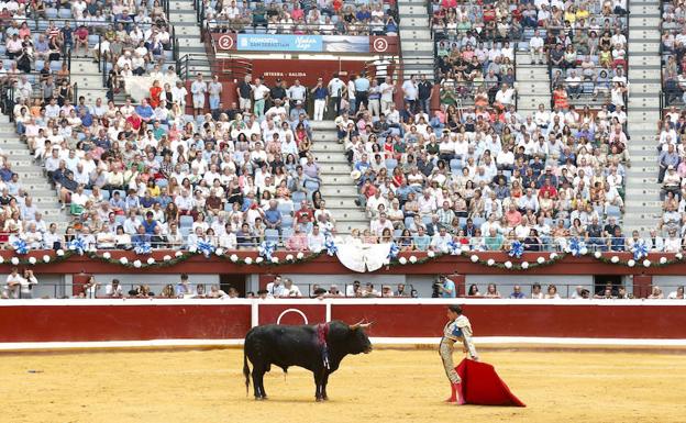 El alcalde de Donostia acata pero no comparte el último rechazo del Supremo a una consulta sobre los toros