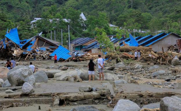 Asciende a 80 el número de fallecidos por las riadas en la provincia indonesia de Papúa