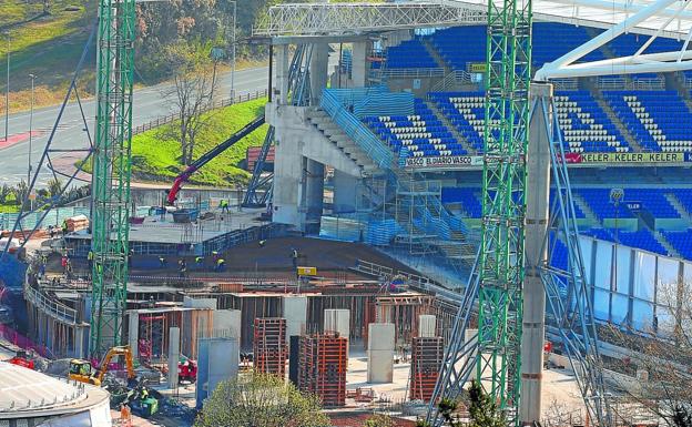 El fondo norte de Anoeta empieza a asomar