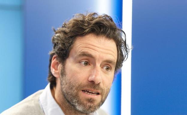 Sémper advierte al Gobierno Vasco que no puede pactar «las cosas del comer» con el PP y el resto con Bildu