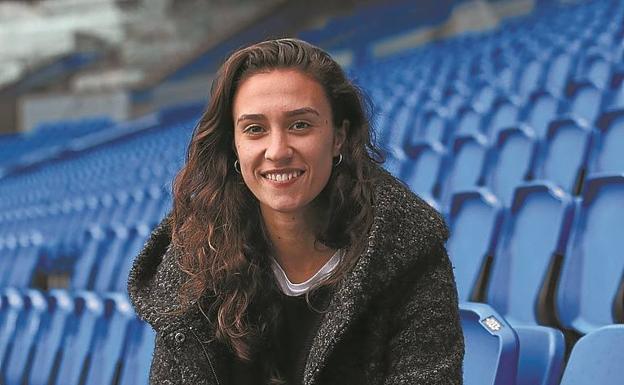 Nahikari García: «Cuando me hablaron del interés del PSG me quedé flipando...»